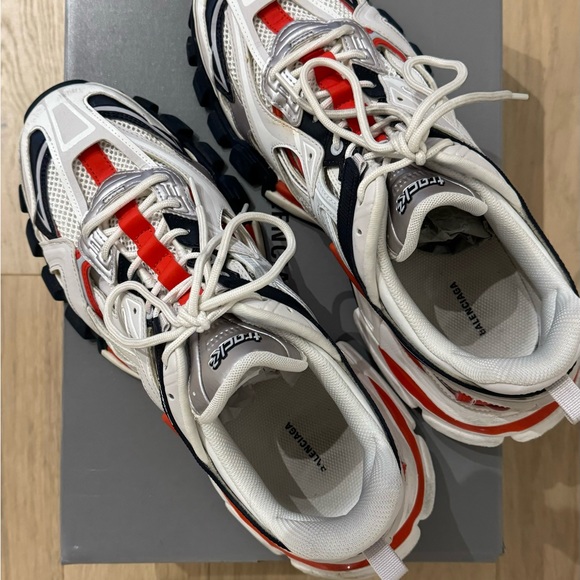 Balenciaga Track.2 Red, White and Blue colourway size 11 - Picture 3 of 8